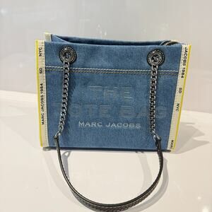 Marc Jacobs The Denim Chain Small Tote Bag - Light Wash 2F4HTT029H05